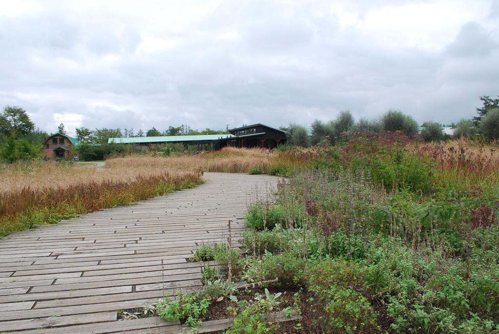 Вилла Yorkshire Farm Shintoku Экстерьер фото