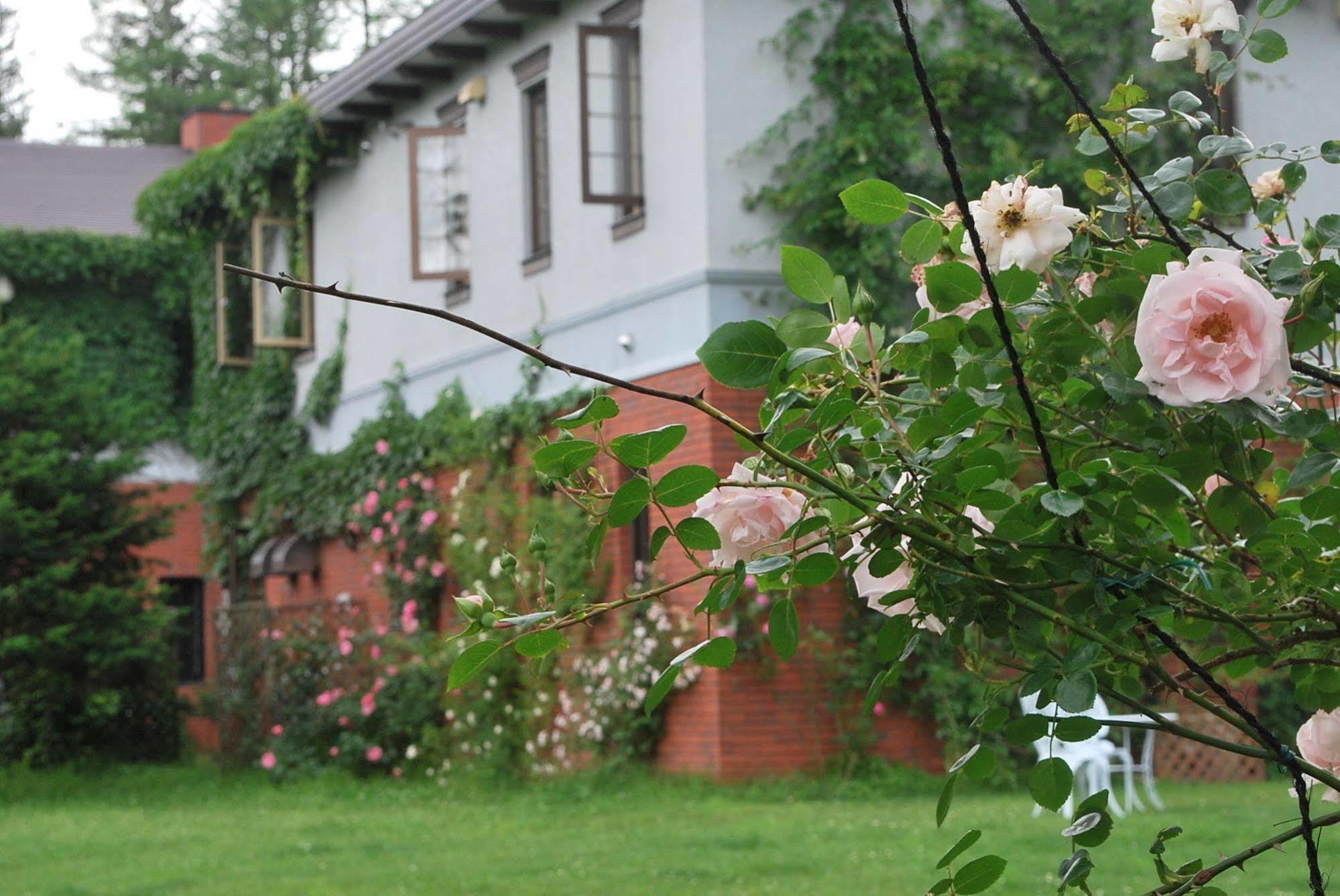Вилла Yorkshire Farm Shintoku Экстерьер фото
